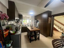 Blk 238 Hougang Avenue 1 (Hougang), HDB Executive #603799841